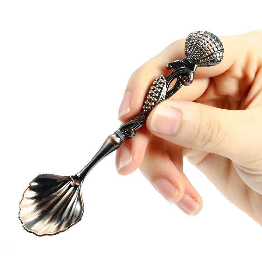 KC-RS11 5 Pcs/Set Mini Bronze Vintage Royal Style Coffee Spoon Ice Cream Dessert Sugar Scoop